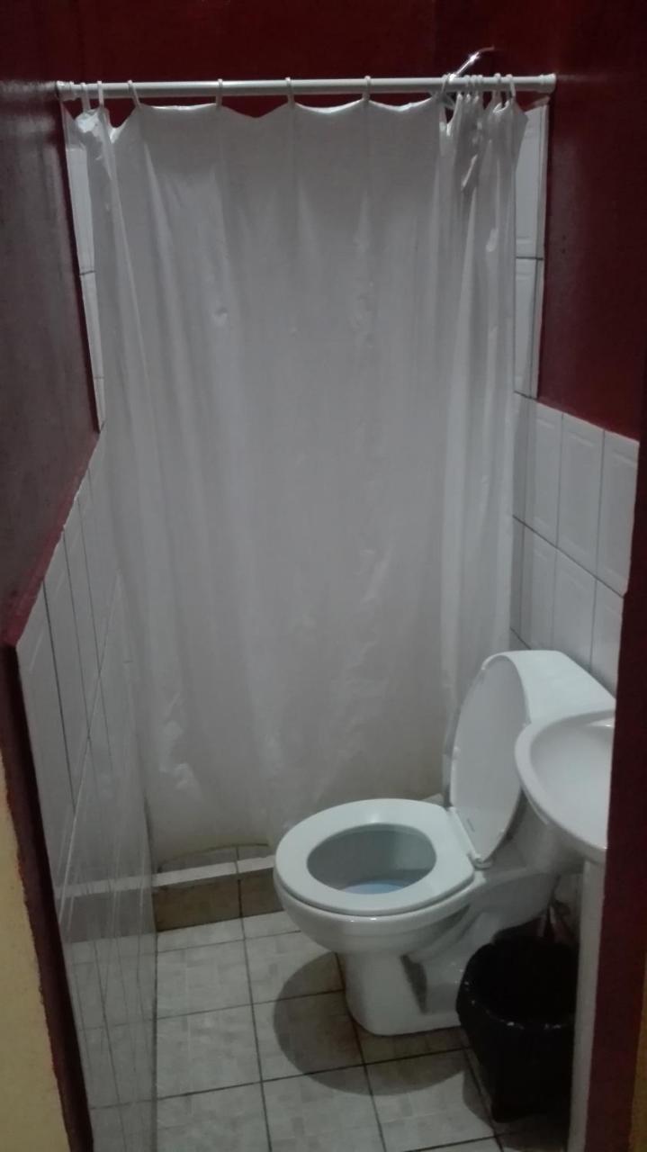 Hostal Don Frank San Carlos Exteriör bild